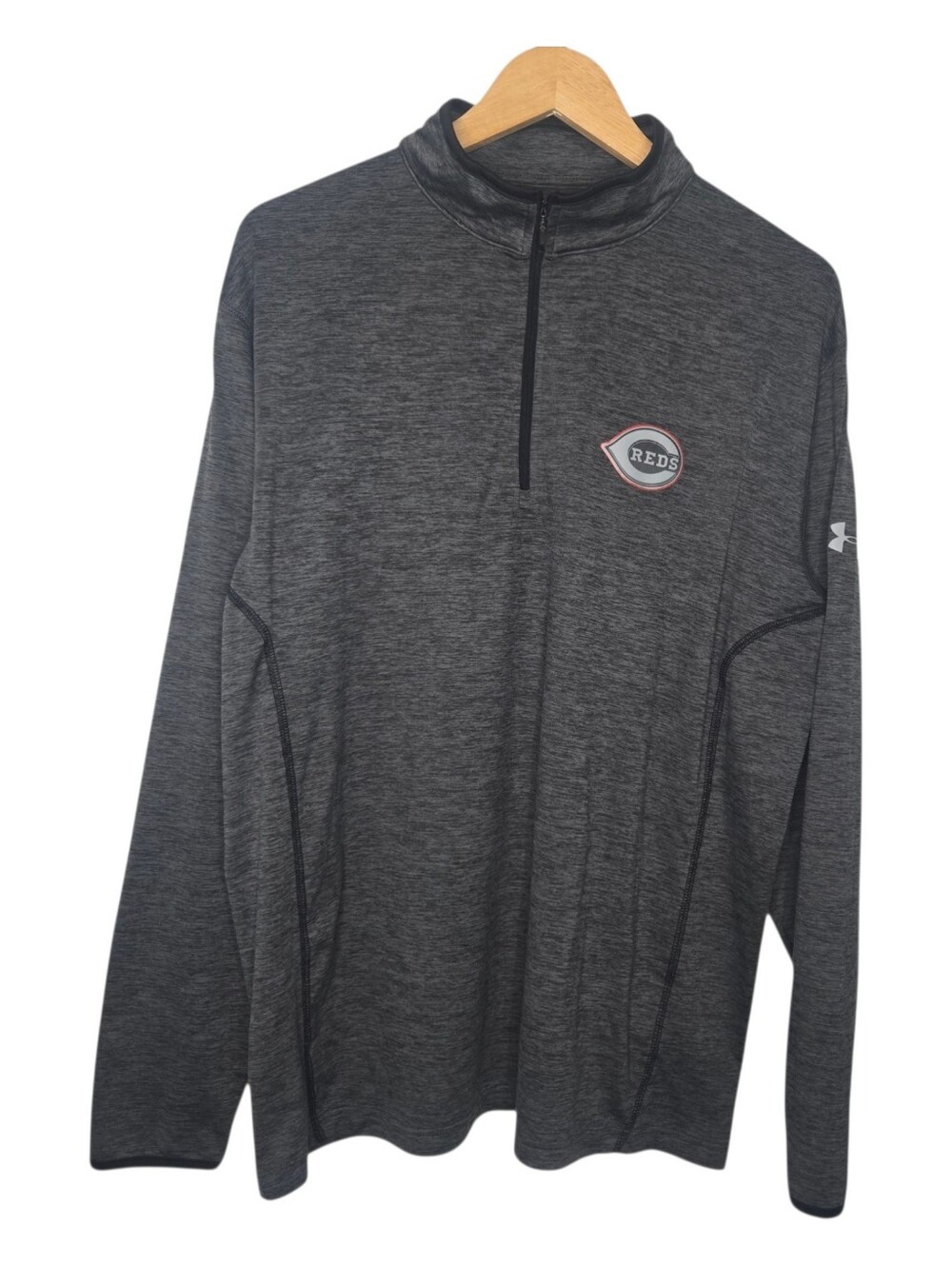Under Armour x MLB Cincinnati Reds Loose HeatGear Quarter Zip Pullover Large